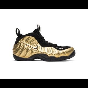 Gold Nike Foamposites!